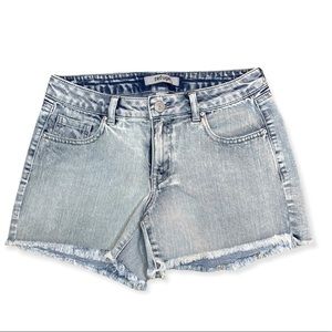 Refuge Denim distressed shorts size 0